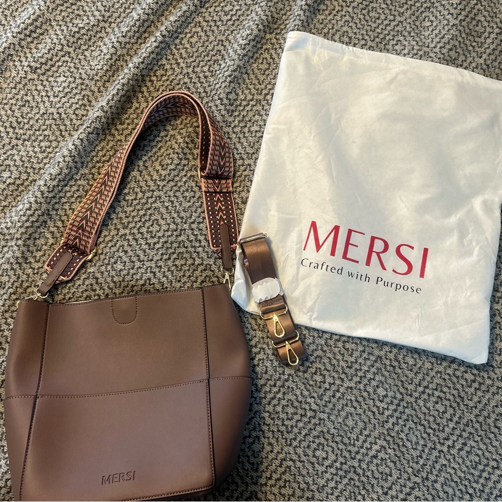MERSI Mauve Leather Crossbody Bag with Patterned Strap